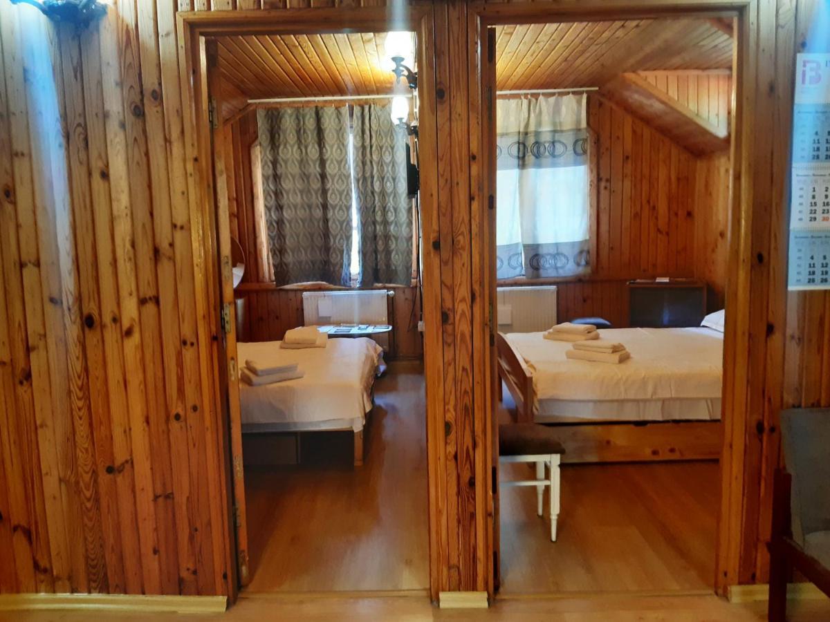 Rustic Regal Apartment Синая Екстериор снимка